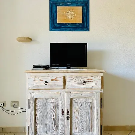 Casa Strelitzia San Pantaleo