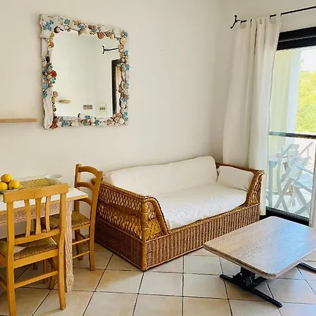 Holiday home Casa Strelitzia